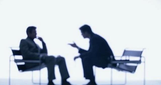 拆迁方说我的房子是危房要拆除，合法吗？如何和拆迁方谈判？