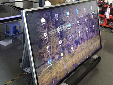 安卓触摸一体机