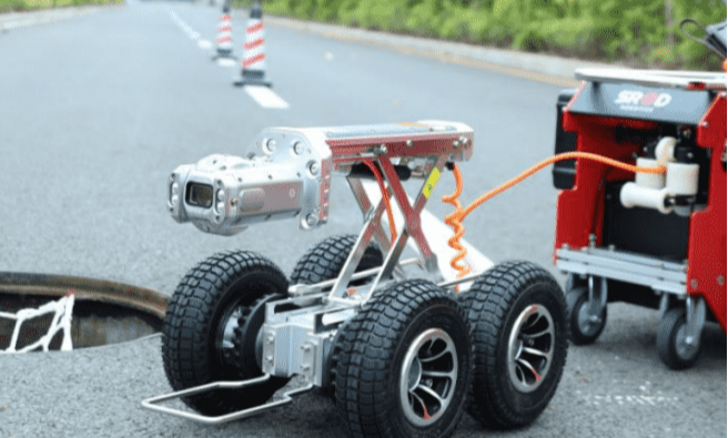 管道爬行机器人