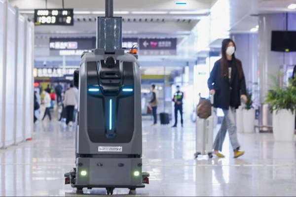 智慧清洁机器人怎么使用？