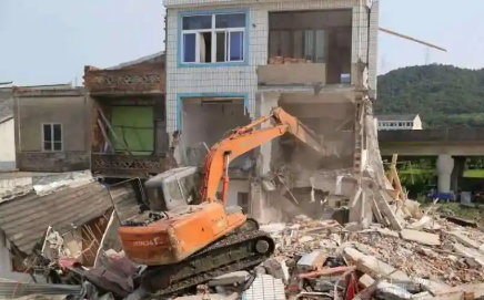 吉林：宅基地房屋征收补偿总价7573元，村民把区政府、市政府告到法院，胜诉！